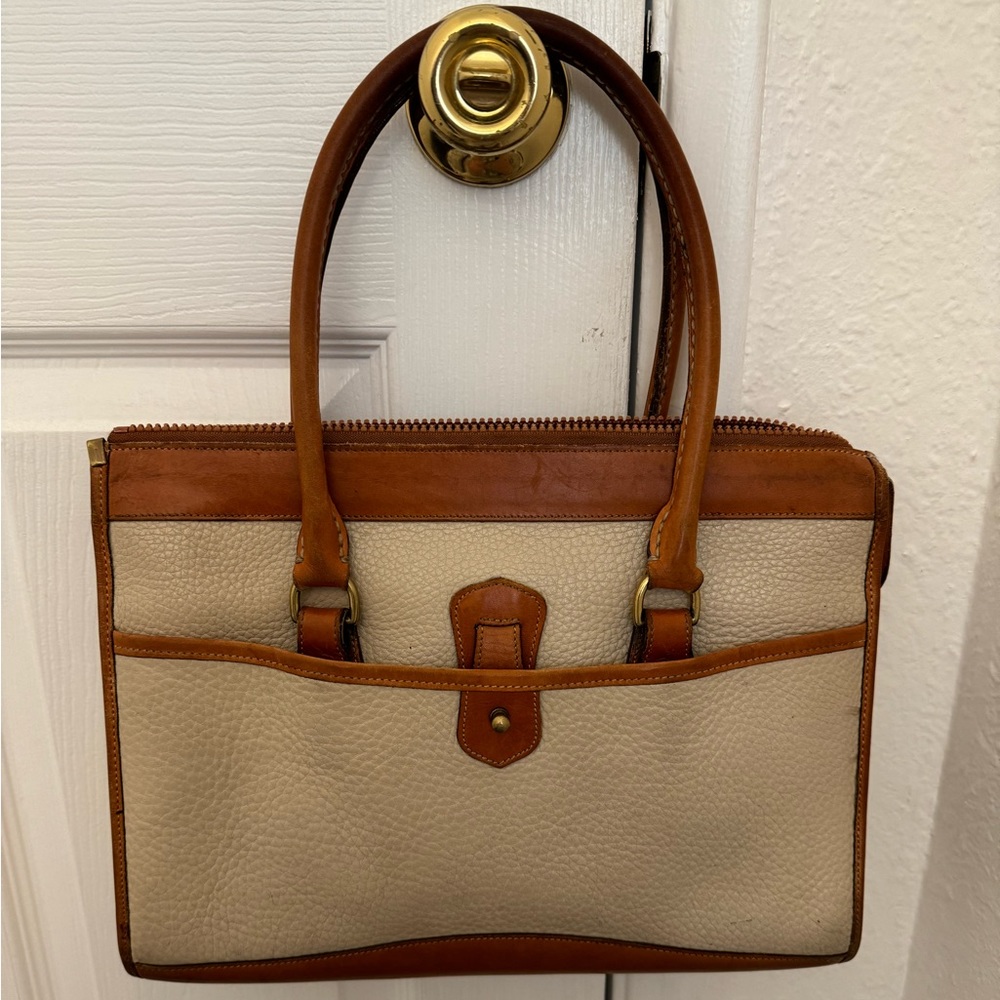 Vintage Dooney & Bourke Pebbled Leather Purse - Picture 2 of 9